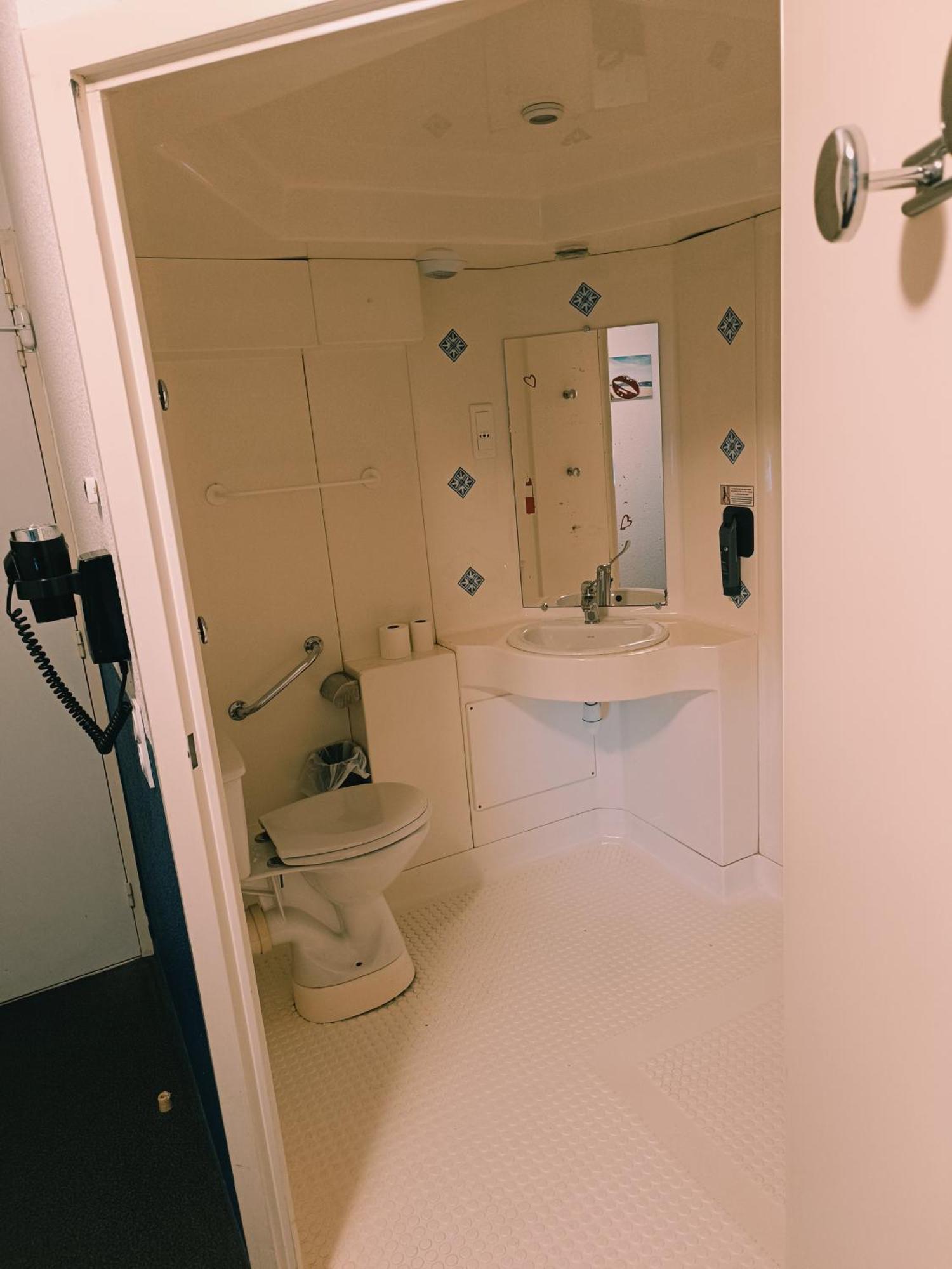 Tregueux Quick Palace Saint Brieuc מראה חיצוני תמונה