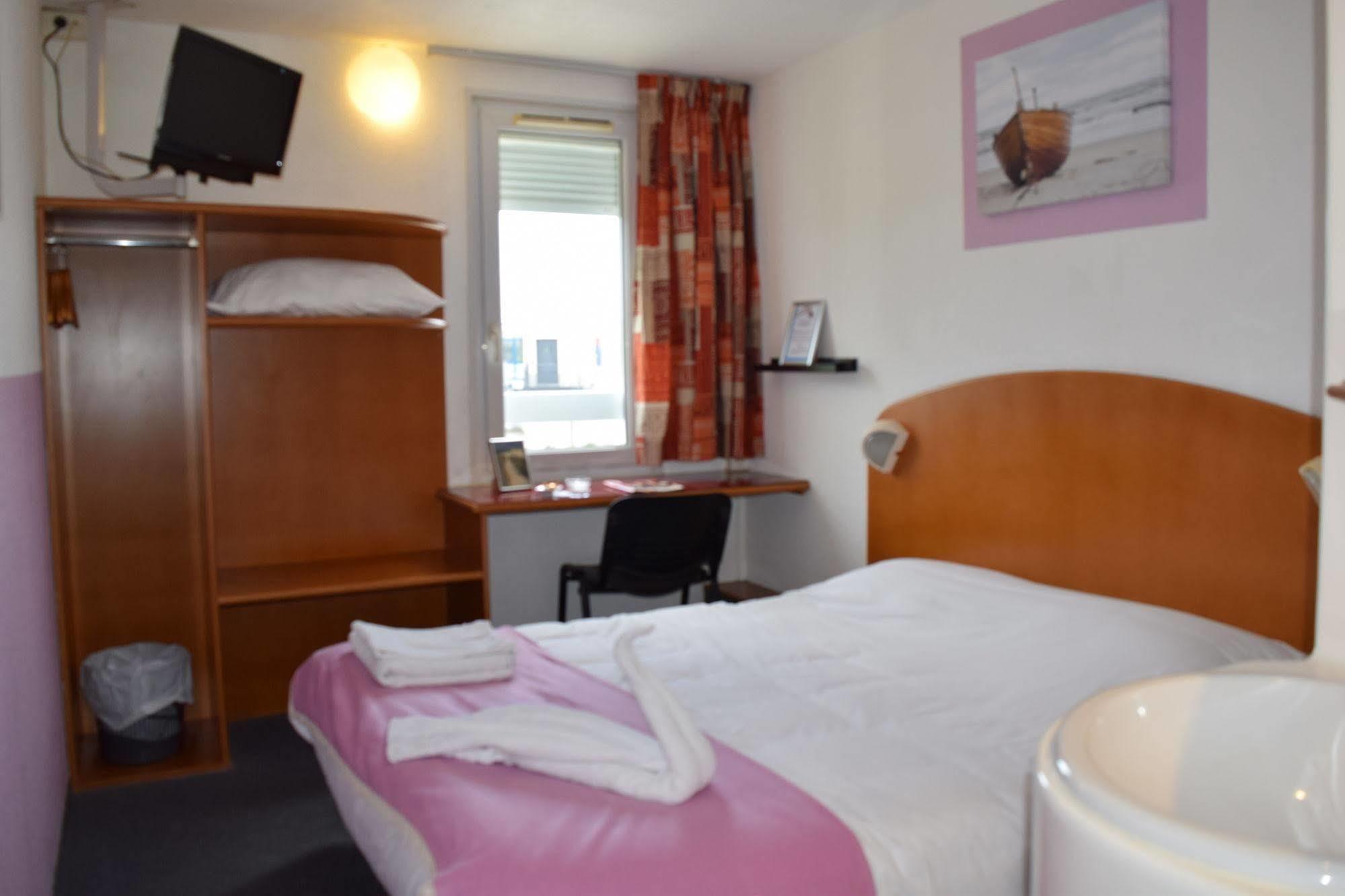 Tregueux Quick Palace Saint Brieuc מראה חיצוני תמונה