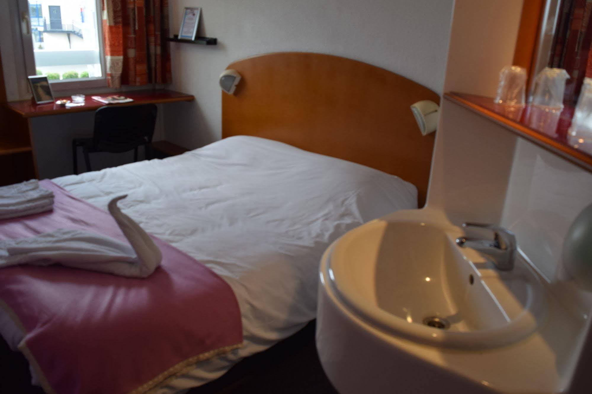 Tregueux Quick Palace Saint Brieuc מראה חיצוני תמונה