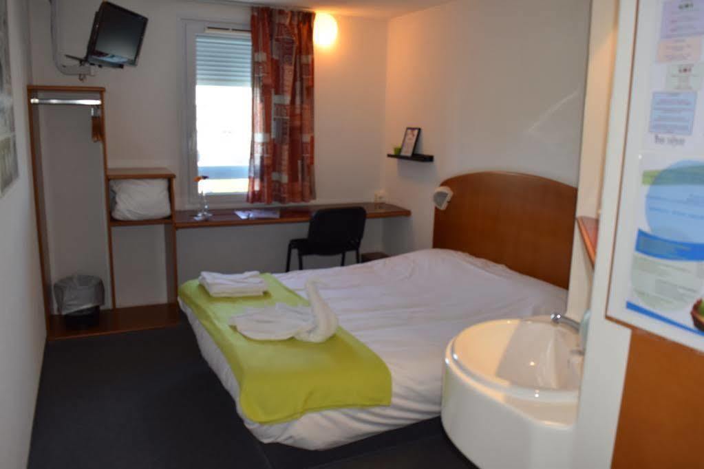 Tregueux Quick Palace Saint Brieuc מראה חיצוני תמונה